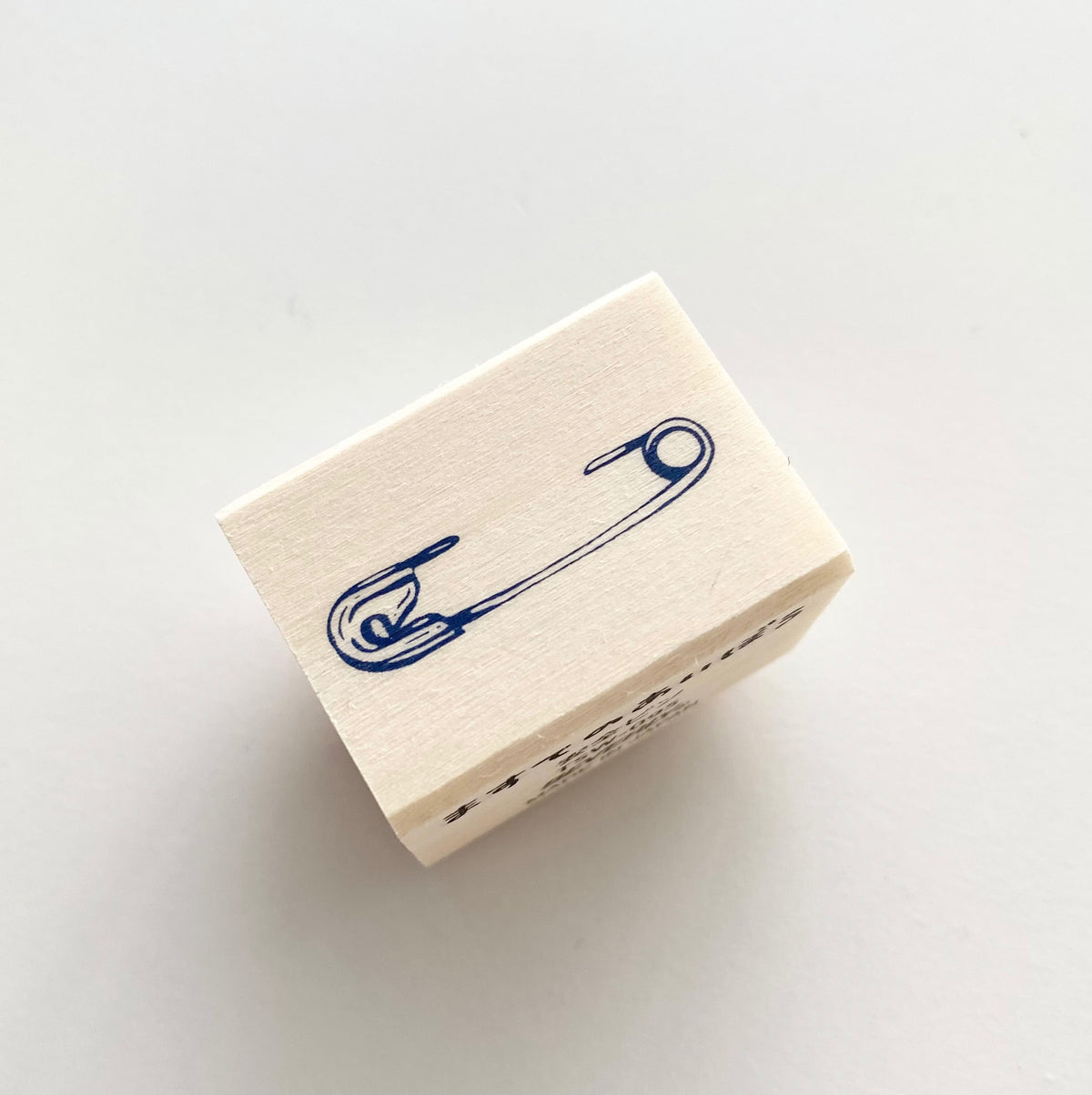 Beverly Stamps - Matsune No Aibou - Safety Pin - Simple Paper