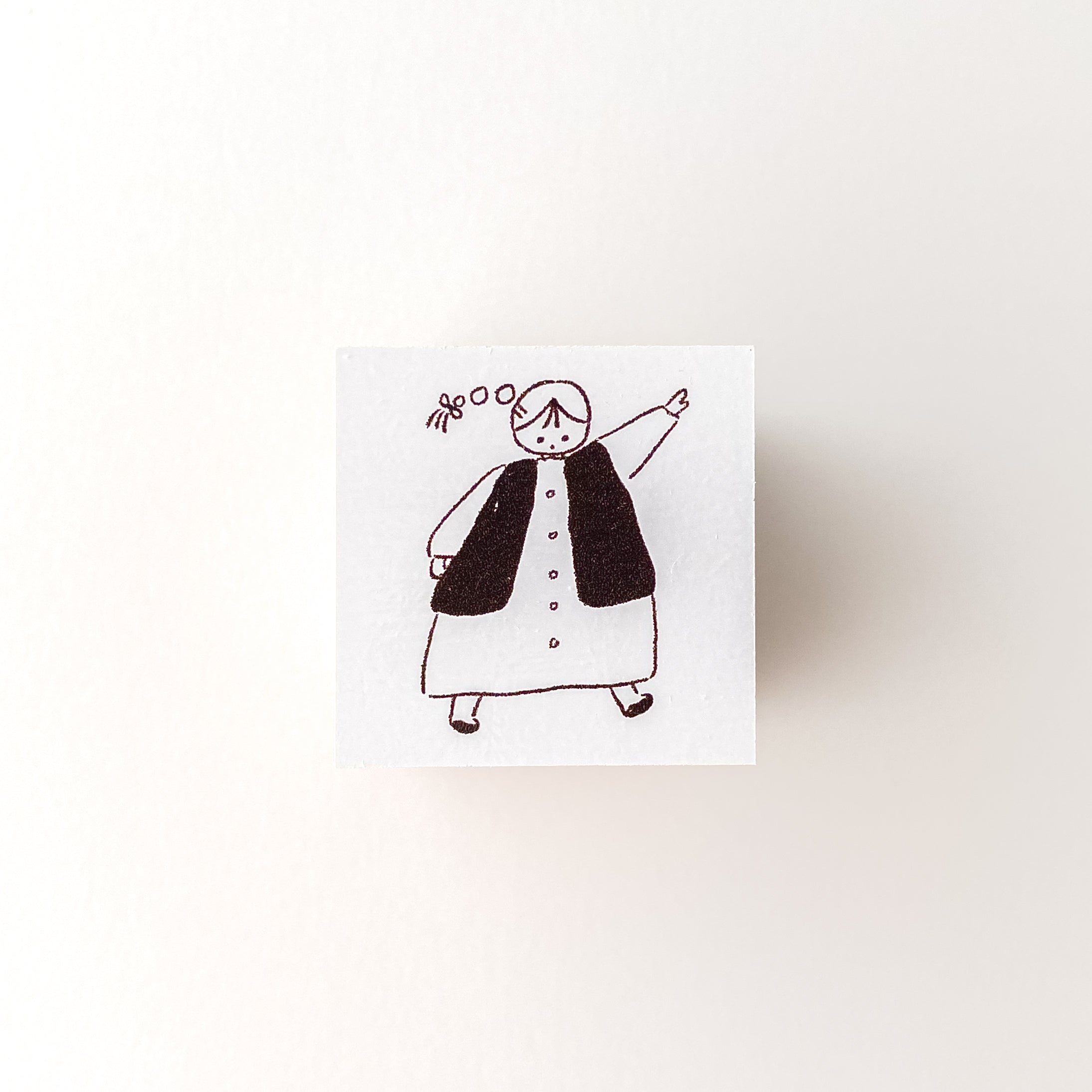 ranmyu Rubber Stamp | Girl Pointing - Simple Paper