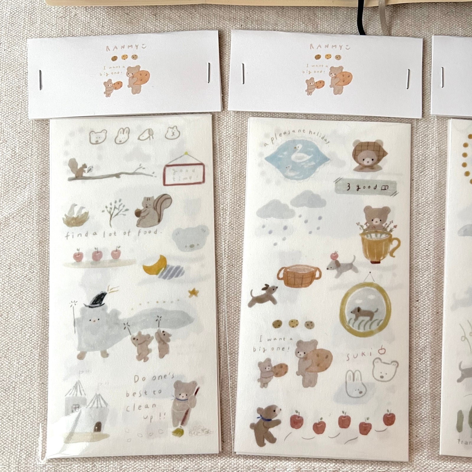 ranmyu Washi Sticker Set | Light Autumn Bear - Simple Paper