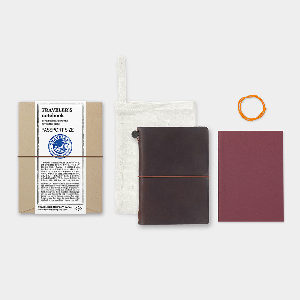 Traveler's Notebook | Passport | Brown - Simple Paper 